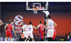 Anadolu Efes, EuroLeague'de finale yükseldi: Rakip Barcelona oldu