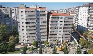 İzmir’de depremzedeye haciz geldi: Ziraat Bankası’nın gücü depremzedeye yetiyor