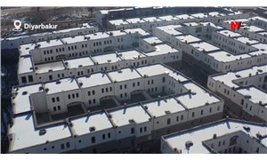 Diyarbakır Sur'da inşa edilen yeni yapılar, cezaevine benzetildi