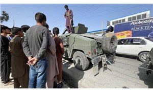 Taliban Kabilde | Cumhurbaşkanı Gani ülkeyi terk etti, yönetim Talibana devredilecek