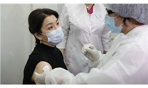 Kazakistan, aşı olmayan kişilerin AVM ve restoranlara girişini sınırladı