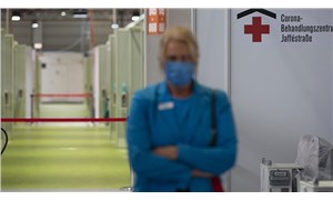 Almanya'da sağlık çalışanlarına Covid-19 aşısı zorunluluğu getiriliyor