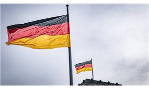 Almanya, 2 Rus diplomatı "istenmeyen kişi" ilan etti