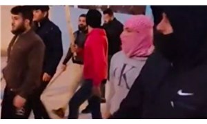 Adana'da sosyal medyada kesici aletlerle görüntüsü paylaşılan 8 göçmene gözaltı