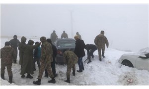 Pakistan'da yoğun kar yağışında donarak ölenlerin sayısı 23'e çıktı