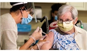 CDC'den 3 yeni araştırma: 'Omicron'a karşı en iyi korunma yöntemi üçüncü doz aşı'