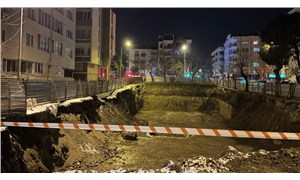 Balıkesir'de toprak kayması: İki bina boşaltıldı