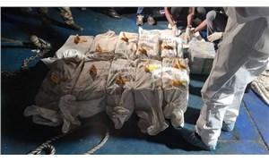 Gine açıklarında 528 kilogram kokain ele geçirilmesiyle ilgili 4 zanlı tutuklandı