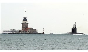 Rus denizaltısı Boğaz’dan geçti