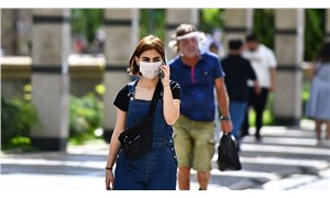 Bilim Kurulu Üyesi Özlü: Açık havada maske kullanmanın artık bir anlamı kalmadı