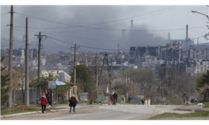 Zelenski: Azovstal’dan siviller tahliye ediliyor