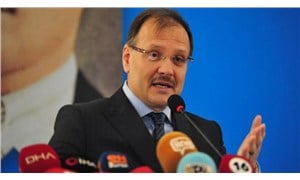 AKP'li Çavuşoğlu, İmamoğlu ve Özel'e hakaret etti