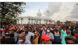 Protestoların arttığı Sri Lanka'da yeniden olağanüstü hal ilan edildi