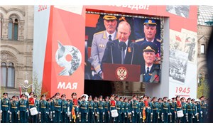 Zafer Günü kutlamalarında konuşan Putin'den Ukrayna savaşı mesajı