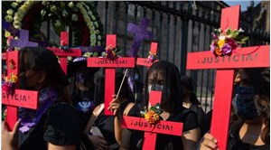 Meksika'da kadın cinayetlerine karşı protesto