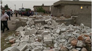İnşaat duvarı çöktü: 2 çocuk hayatını kaybetti