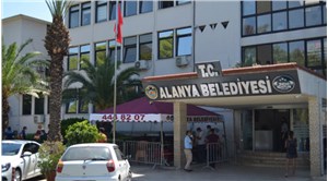 Alanya Belediyesi'nde proje tartışması: MHP'li belediye AKP'li ismi onaylıyor