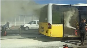 Haliç'te metrobüs yangını: Yolcular tahliye edildi