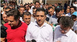 Menderes Belediye Başkanı Mustafa Kayalar adli kontrol şartıyla serbest bırakıldı