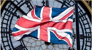Siyasi kriz büyüyor: İngilterede istifa edenlerin sayısı 50yi aştı