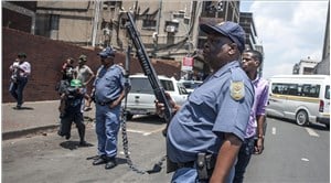 Güney Afrika'da eğlence mekanına silahlı saldırı: 14 kişi yaşamını yitirdi