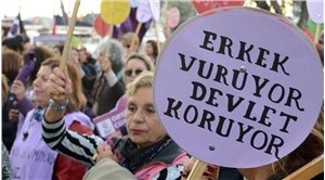 Diyarbakır'da bir erkek evli olduğu kadını 12 yerinden bıçaklayarak ağır yaraladı