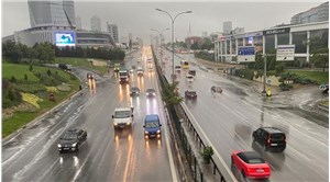 Yağmurun etkili olduğu İstanbul’da trafik yoğunluğu arttı