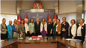 Kılıçdaroğlu, KADER heyetiyle bir araya geldi: Kadınları örgütleyin, kendi adaylarını çıkarsınlar