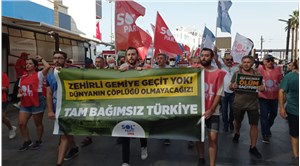 İzmir'de SOL Parti'den 'dünyanın çöplüğü olmamak için' yürüyüş