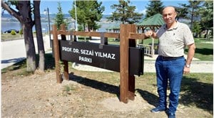 AKP’li belediye başkanı, ameliyatını yapan doktorun ismini parka verdi