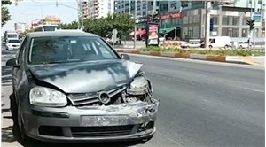 Meral Akşener'in konvoyunda kaza