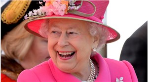 Kraliçe Elizabeth, iki mücevherini mezarına götürecek