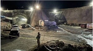 Van-Hakkari kara yolundaki inşaatta göçük: 2 işçi hayatını kaybetti
