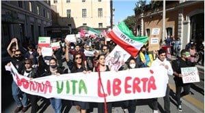 Mahsa Amini'nin ölümü İtalya'da protesto edildi