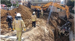 Maltepe'de inşaat alanında göçük: Toprak altında kalan işçiler kurtarıldı