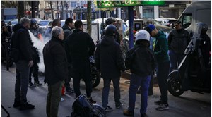 Fransa'da sendikalar hükümetin "zorla çalıştırma" emrine uymayacak