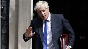 Liz Truss'ın istifası: Boris Johnson başbakanlık yarışına katılabilir