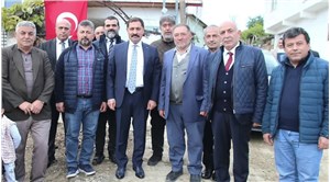 Amasya Valisi AKP'li yöneticiler ile kol kola esnaf ziyareti yaptı
