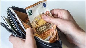 Parite bir ayın zirvesini gördü: Euro/TL yeniden doları geçti