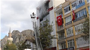 Amasya'da bir AVM'de yangın: 5 kişi hastaneye kaldırıldı
