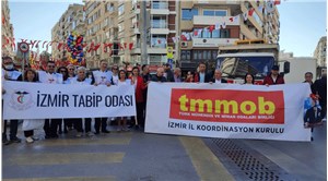 İzmir'deki 29 Ekim yürüyüşünde Tabip Odası ve TMMOB’un pankartları alınmadı