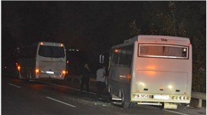 İzmir'de otobüs ve minibüsün çarpıştı: 17 işçi yaralı