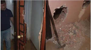 Bağcılar’da bir ev sahibi, kiracısının kapısını ve duvarlarını balyozla kırdı