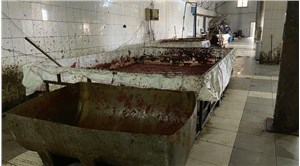 İzmir’de merdiven altı imalathanedeki 25 ton salçaya el konuldu