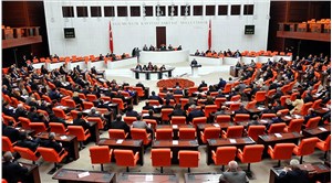 Meclis, AKP ve MHP'nin oylarıyla gelecek hafta tatil edildi