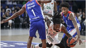 EuroLeague'de Anadolu Efes, Panathinaikos'u farklı yendi