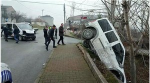 Arnavutköy'de çarpışan iki araçtan biri boşluğa düştü: 3 yaralı