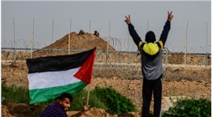 İsrail, Filistin bayrağının asılmasını yasakladı