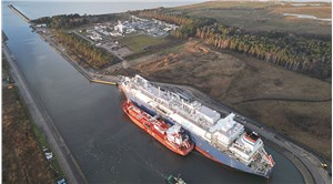 Almanya, ilk özel yüzer LNG terminalini açtı
