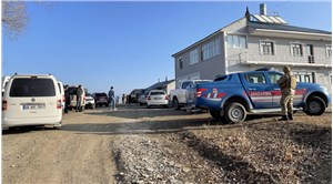 Ağrı'da bir evin önünde 3 kişinin cansız bedeni bulundu